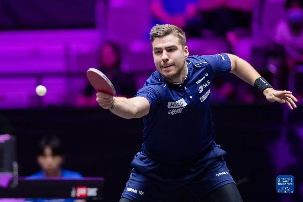 利尼的防守 利尼的防守