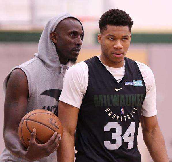 牢牢掌控比 牢牢掌控比