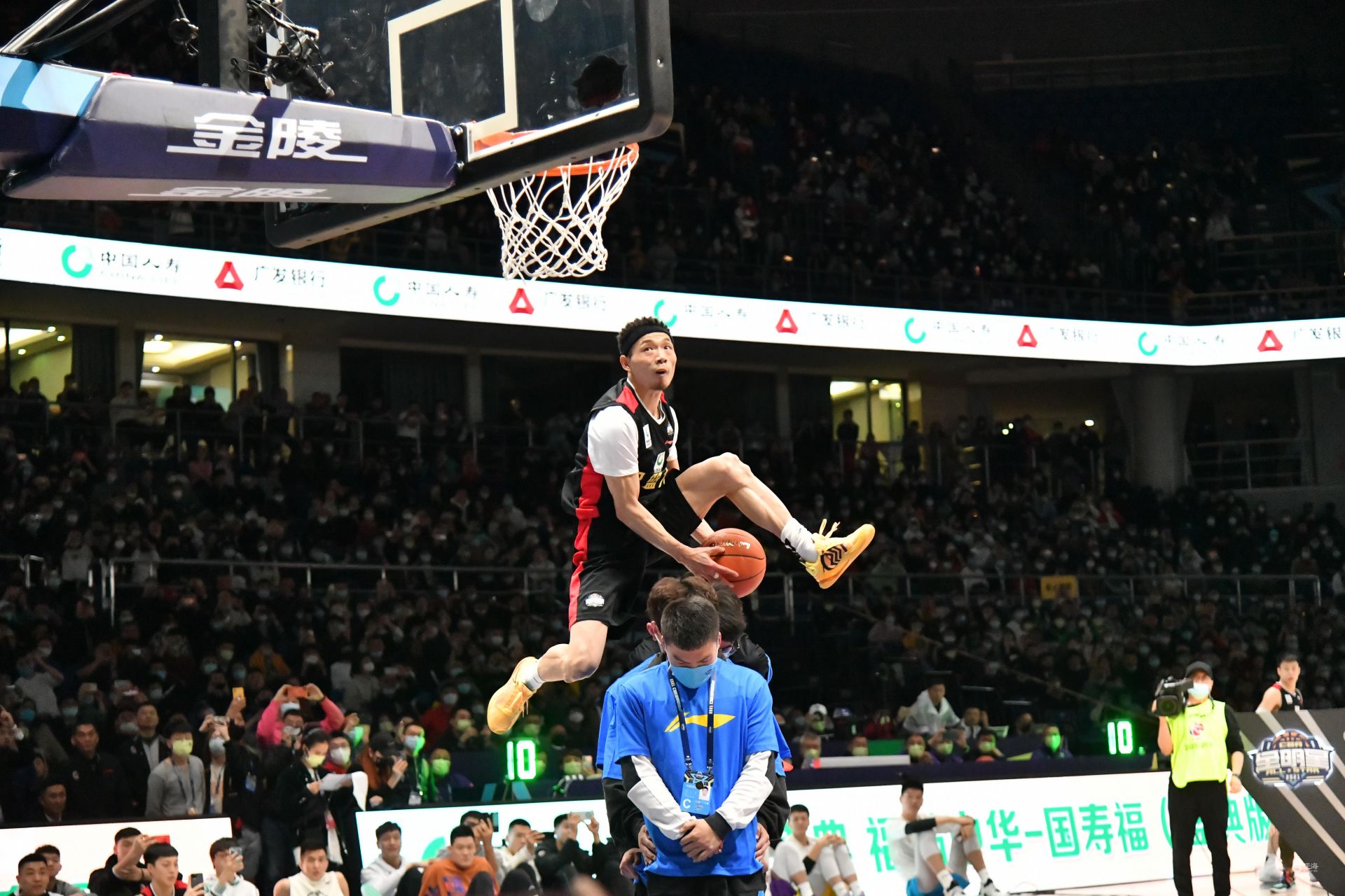 无疑是他们 无疑是他们