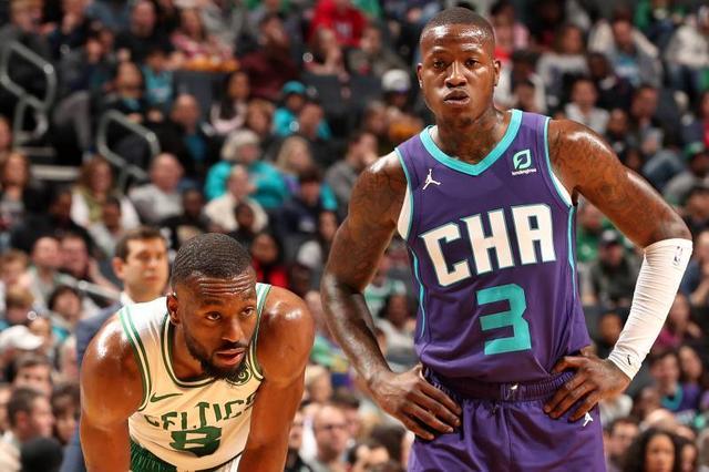 现出的顽强 现出的顽强